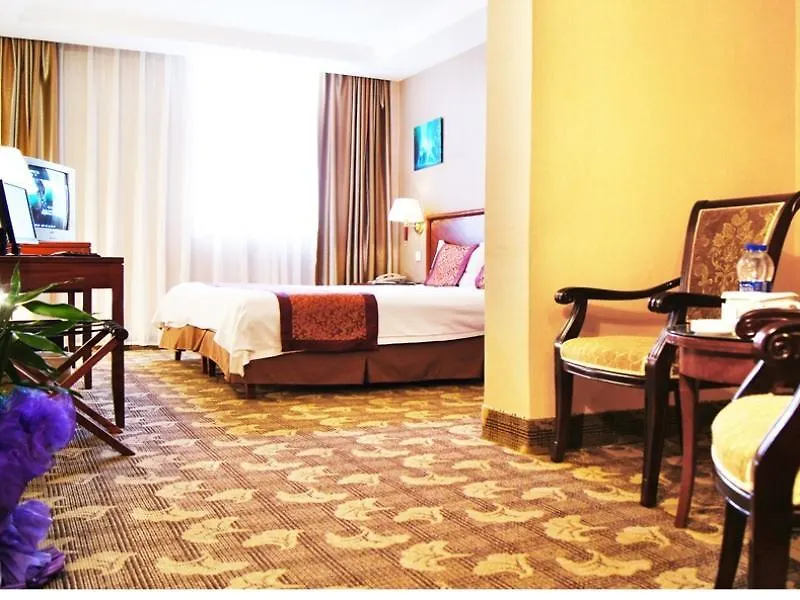 **  Greentree Inn Luoyang Peony Square Hotel Kína