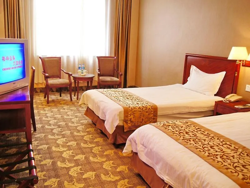 Greentree Inn Luoyang Peony Square Hotel