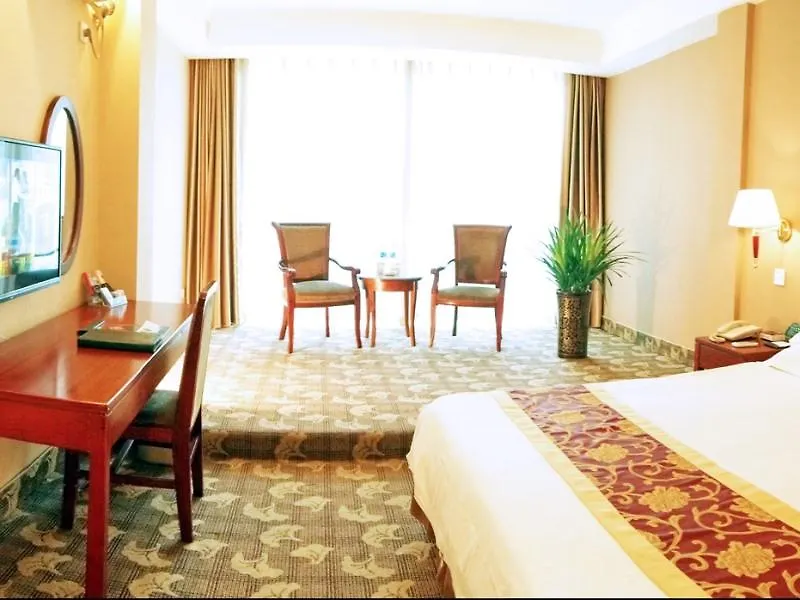 Greentree Inn Luoyang Peony Square Hotel